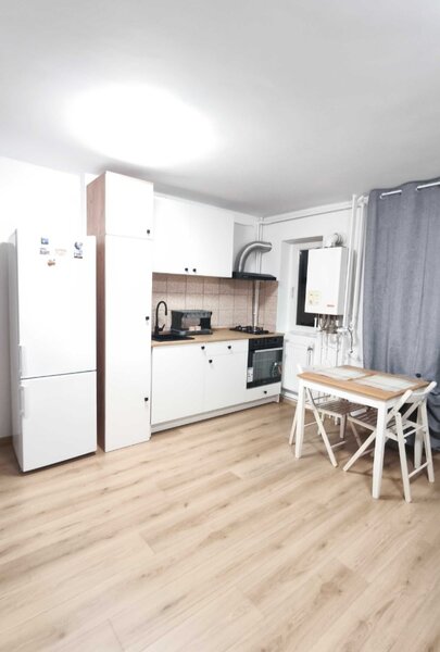 Dristor, Piata Bobocica,